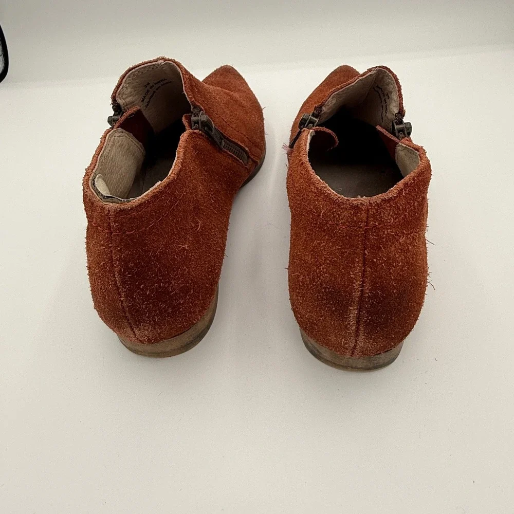 Free People Rust Suede Pointed Ankle Booties RUNS SMALL (more like Sz 7)